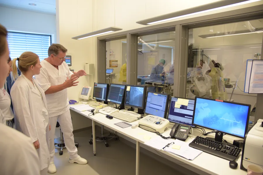 Ansatte og studenter ved avdeling for Hjerteintervensjon 2N