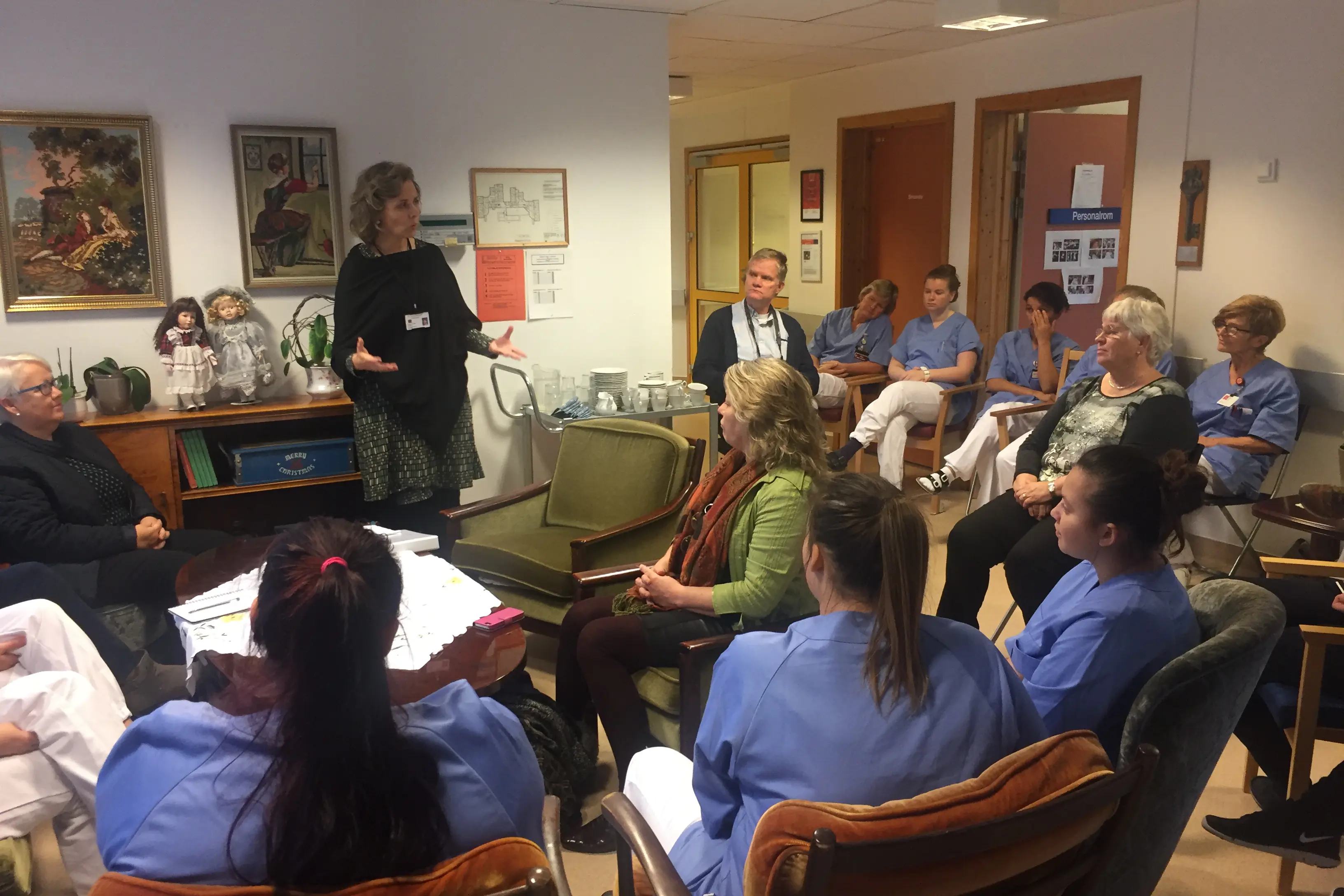 Christina Frøiland på Tasta sykehjem.jpg